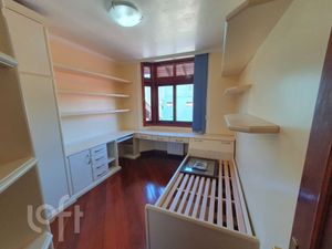 Image 21 - 245121
