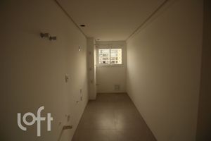 Image 3 - 245259