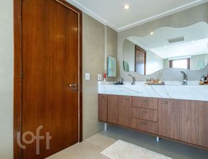 Image 32 - 245269