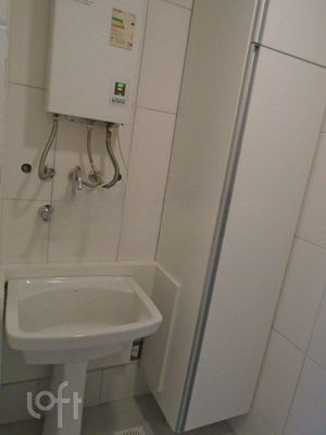 Image 5 - 245378
