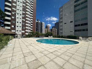 Image 29 - 245478