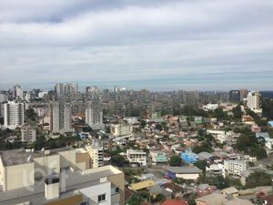 Image 17 - 245493