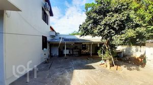 Image 37 - 245553