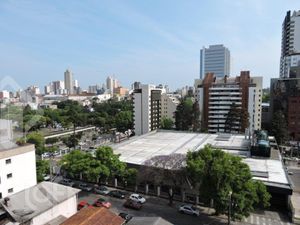 Image 17 - 245557