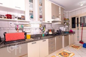 Image 15 - 245646
