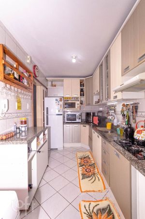 Image 19 - 245646