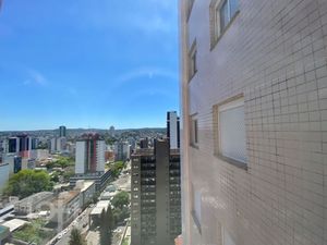 Image 12 - 245751