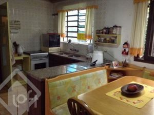 Image 6 - 245775