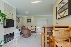 Image 13 - 245910
