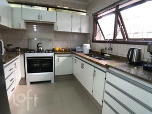 Image 12 - 245915