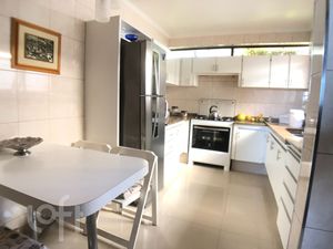 Image 11 - 245915