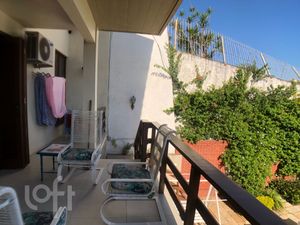 Image 18 - 245915