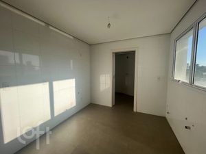 Image 33 - 245917