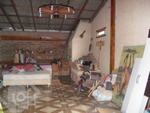 Image 19 - 246235