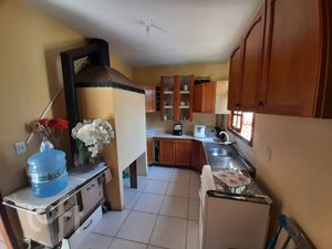Image 24 - 246340