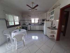 Image 15 - 246340