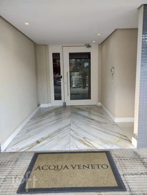 Image 20 - 246475