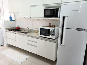 Image 14 - 246553