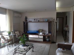Image 4 - 246590