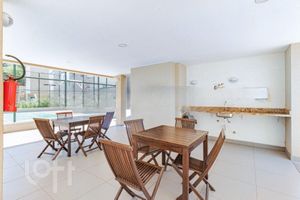 Image 22 - 246605