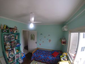 Image 10 - 246610