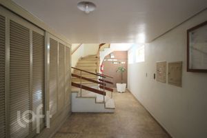 Image 15 - 246697
