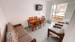 Image 21 - 246699