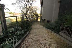 Image 2 - 246746