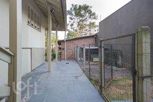 Image 37 - 246798