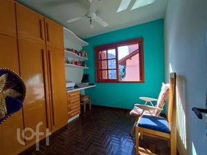 Image 17 - 246813