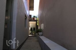 Image 46 - 246813
