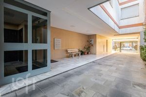 Image 3 - 246898