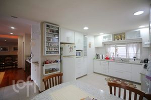 Image 9 - 246954