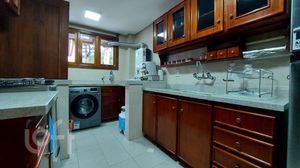 Image 19 - 247008