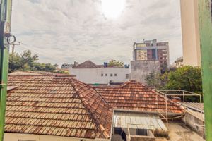 Image 4 - 247100
