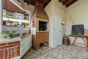Image 35 - 247105