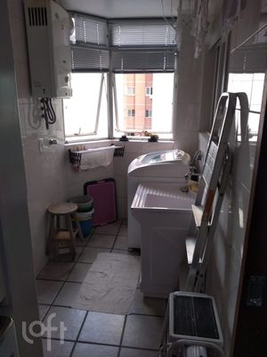 Image 4 - 247251