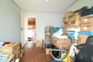Image 21 - 247330