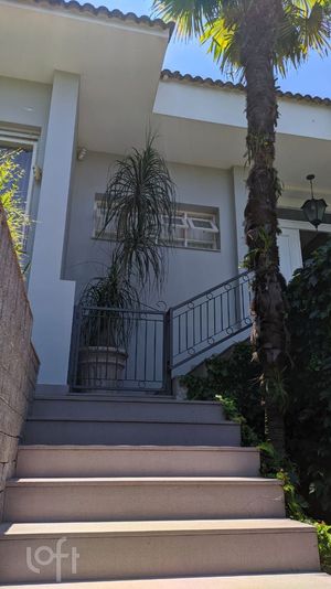 Image 3 - 247355