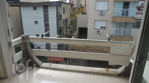 Image 15 - 247385