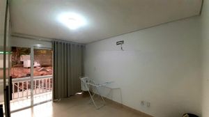 Image 10 - 247429