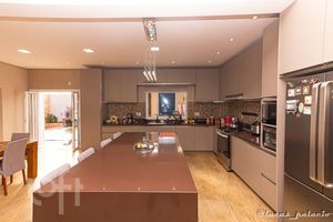 Image 4 - 247473