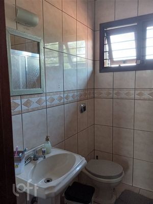 Image 19 - 247502