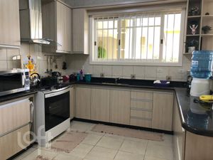 Image 10 - 247525