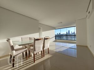 Image 3 - 247551