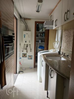 Image 6 - 247595