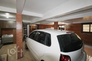 Image 35 - 247656