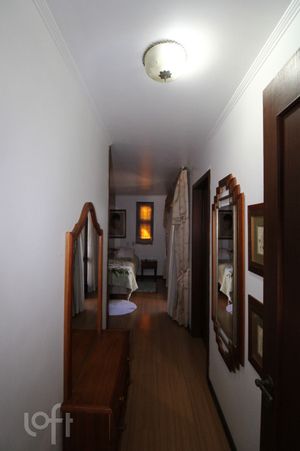 Image 17 - 247656