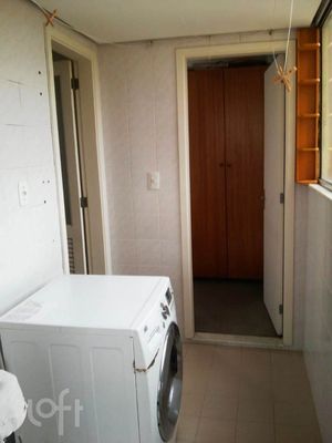 Image 21 - 247663