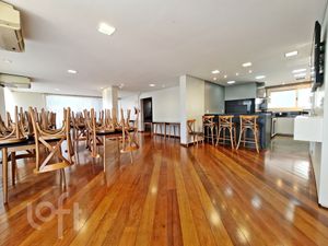 Image 27 - 247735